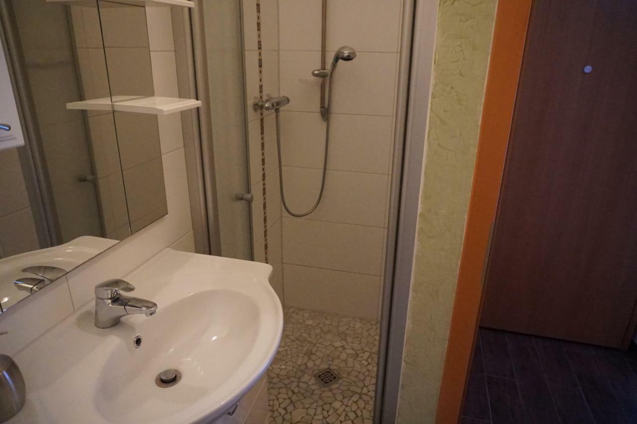 Apartment Kozina Подстрана Экстерьер фото