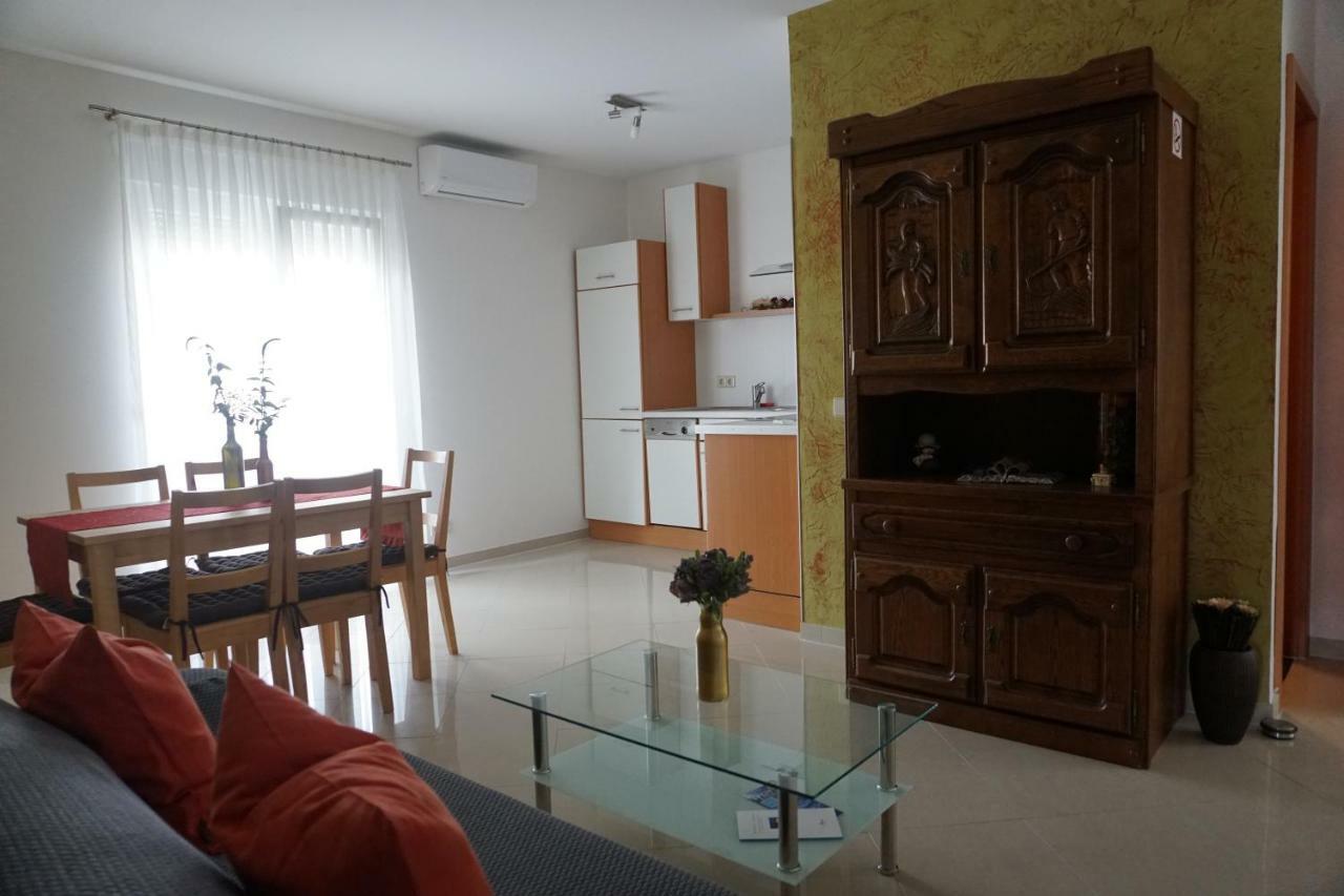 Apartment Kozina Подстрана Экстерьер фото