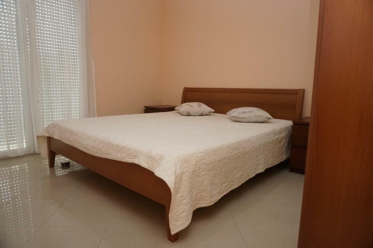 Apartment Kozina Подстрана Экстерьер фото